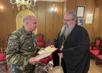 Ο νέος Διοικητής της 1ης Στρατιάς στον Μητρ. Λαρίσης