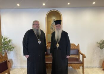 Επίσκεψη Μητροπολίτου Μεσογαίας στην Ιερά Μητρόπολη Λαρίσης