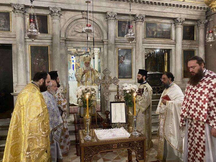 ΜΝΗΜΟΣΥΝΟ ΣΤΗΝ ΚΕΡΚΥΡΑ ΓΙΑ ΤΟΥΣ ΦΟΝΕΥΘΕΝΤΕΣ ΣΤΑ ΤΕΜΠΗ