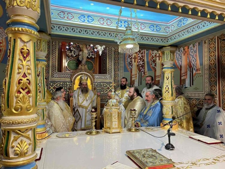 “ΕΜΕΙΣ ΜΙΛΟΥΜΕ ΜΕ ΠΡΟΣΕΥΧΕΣ” ΙΕΡΑ ΑΓΡΥΠΝΙΑ ΣΤΟΝ ΙΕΡΟ ΜΗΤΡΟΠΟΛΙΤΙΚΟ ΝΑΟ ΧΙΟΥ