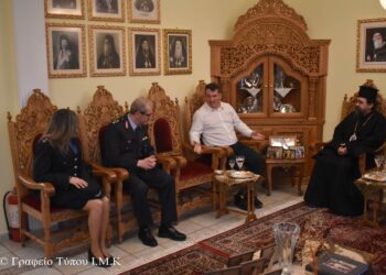 Ἐπίσκεψη τοῦ Ὀλυμπιονίκη Πύρρου Δήμα στὸν Μητροπολίτη Καστορίας