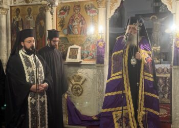 O Κατανυκτικός Εσπερινός της Συγνώμης στη νήσο Νάξο