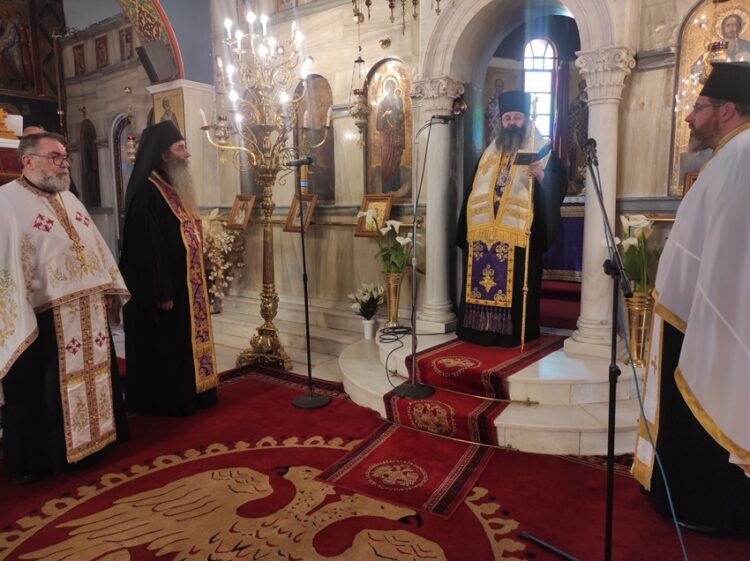 ΕΞΟΔΙΟΣ ΑΚΟΛΟΥΘΙΑ ΤΗΣ ΒΑΣΙΛΙΚΗΣ ΔΡΙΤΣΑ, ΜΗΤΡΟΣ ΤΟΥ ΙΕΡΕΩΣ π. ΙΩΑΝΝΟΥ ΔΡΙΤΣΑ