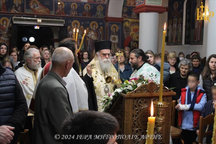 Η Β’ Στάση των Χαιρετισμών στην ενορία Ταξιαρχών Άρτης