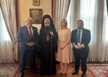 Η ηγεσία της Κρητικής Ομοσπονδίας Αυστραλίας και Ν. Ζηλανδίας στον Αρχιεπίσκοπο Αυστραλίας