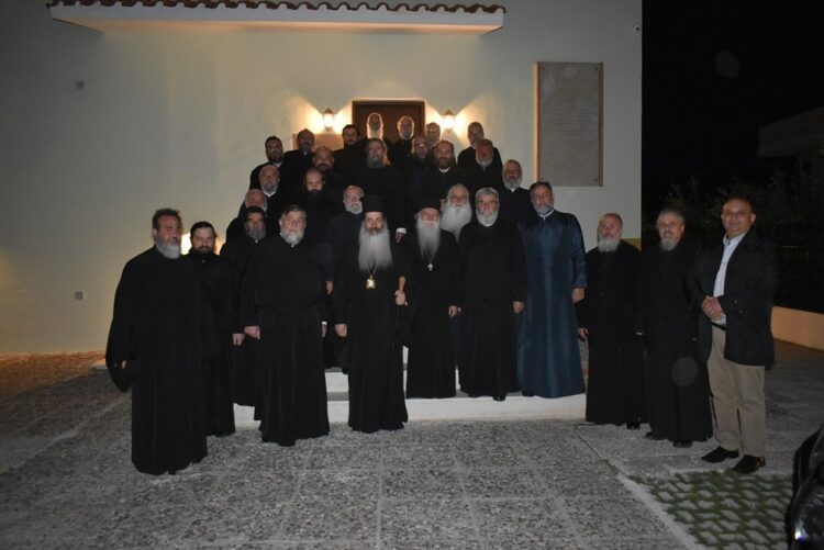 Φθιώτιδος Συμεών: «Η Εκκλησία μας υποφέρει από ψευτοαγίους»