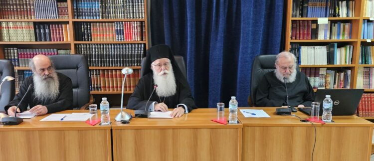 Ιερατική Σύναξη για τις έμφυλες ταυτότητες στον Βόλο