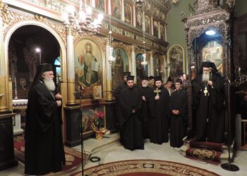 ΕΣΠΕΡΙΝΟΣ ΤΗΣ ΣΥΓΧΩΡΗΣΕΩΣ ΣΤΟΝ ΙΕΡΟ ΝΑΟ ΠΑΜΜΕΓΙΣΤΩΝ ΤΑΞΙΑΡΧΩΝ ΑΙΓΙΟΥ