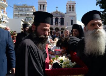 Σέ κλῖμα συγκίνησης ἐτελέσθη ἡ Ἐξόδιος Ἀκολουθία τοῦ Ἐπισκόπου Εὐκαρπίας Ἱεροθέου