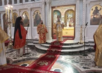 ” Κύριε λυπήσου καί σῶσον τήν Πατρίδα μας”