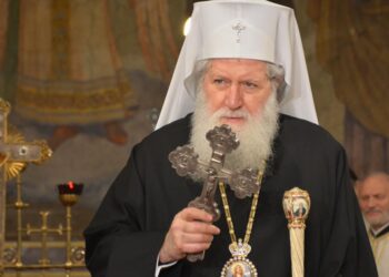 Θλίψη στη Βουγλαρία – Εκοιμήθη ο Πατριάρχης Νεόφυτος
