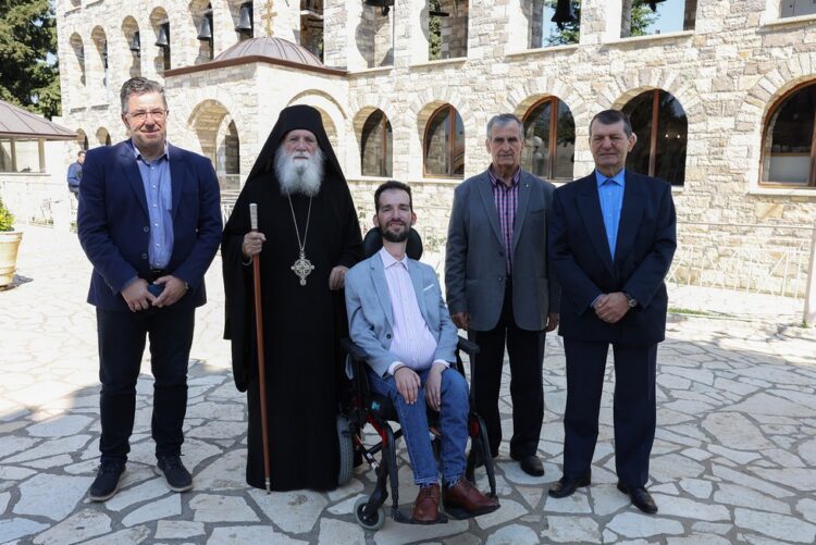 Ο Ευρωβουλευτής της ΝΔ κ. Στέλιος Κυμπουρόπουλος στο μοναστήρι του Τρικόρφου Φωκίδος