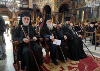 ΠΑΣΧΑΛΙΝΗ ΕΚΔΗΛΩΣΗ  ΣΤΟΝ ΚΑΘΕΔΡΙΚΟ Ι. ΝΑΟ ΑΠΟΣΤΟΛΟΥ ΠΑΥΛΟΥ ΚΟΡΙΝΘΟΥ