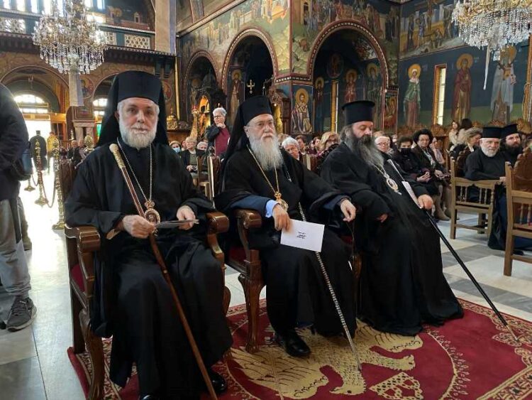 ΠΑΣΧΑΛΙΝΗ ΕΚΔΗΛΩΣΗ ΣΤΟΝ ΚΑΘΕΔΡΙΚΟ Ι. ΝΑΟ ΑΠΟΣΤΟΛΟΥ ΠΑΥΛΟΥ ΚΟΡΙΝΘΟΥ