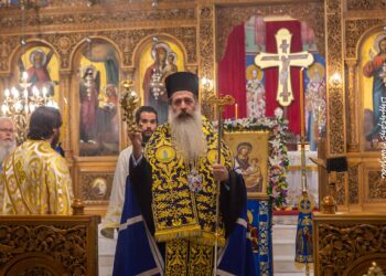 Φθιώτιδος Συμεών: «Προτιμήστε την αγκαλιά της Παναγίας»