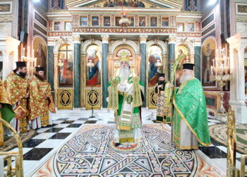 Η Κυριακή των Βαΐων στην Ιερά Μητρόπολη Πειραιώς