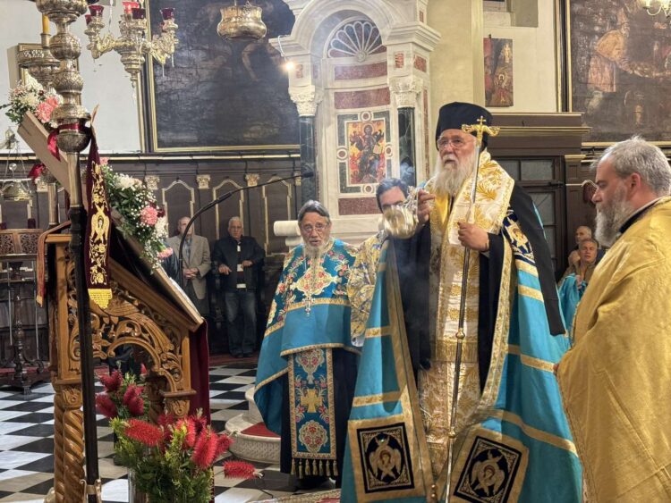 Η Ακολουθία του Ακαθίστου ύμνου στην Κέρκυρα