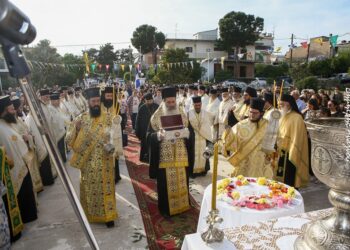 Θυρανοίξια του νέου Ιερού Ναού των Αγίων Κωνσταντίνου και Ελένης