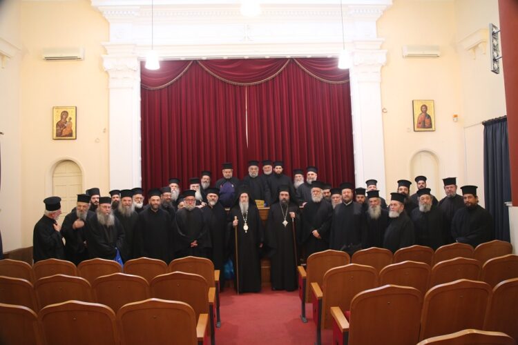 Μητρόπολη Ναυπάκτου: Ἱερατική Σύναξη τοῦ Ἀπριλίου