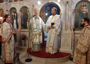 ΝΕΟΣ ΔΙΑΚΟΝΟΣ ΣΤΗΝ ΙΕΡΑ ΜΗΤΡΟΠΟΛΗ ΧΑΛΚΙΔΟΣ