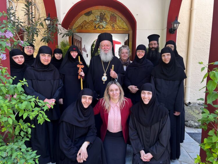 ΜΕΓΑΛΟΣΧΗΜΗ ΜΟΝΑΧΗ ΣΤΗΝ ΙΕΡΑ ΜΟΝΗ ΑΓΙΟΥ ΓΕΩΡΓΙΟΥ ΗΛΙΩΝ