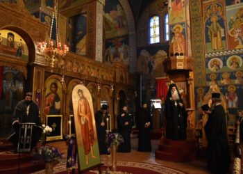 Φθιώτιδος Συμεών: «Μήπως είμαστε μόνο φύλλα χωρίς καρπούς;»