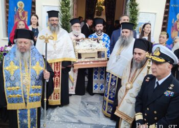 Μεγαλοπρεπής υποδοχή του Ιερού Λειψάνου του Αγίου Νικολάου στην Αγία Βαρβάρα Αττικής