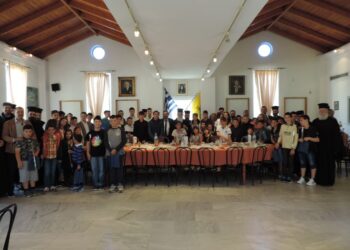 Συνάντηση Μητροπολίτου Καλαβρύτων και Αιγιαλείας με τους Ιερόπαιδες