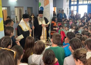 Kοντά στους νέους και τα παιδιά ο Μητρ. Καλαβρύτων και Αιγιαλείας Ιερώνυμος