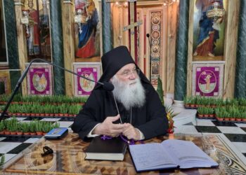 Στις καρδιές των Πειραιωτών πιστών μίλησε ο Γέροντας Νεκτάριος Μουλατσιώτης