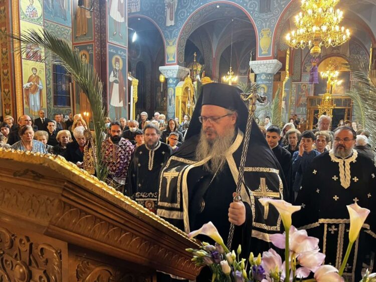 Η ακολουθία του Νυμφίου στον Ιερό Ναό του Αγίου Νικολάου Λαρίσης