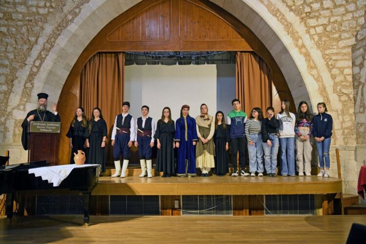 ΕΠΕΤΕΙΑΚΗ ΕΚΔΗΛΩΣΗ ΤΗΣ I.Μ. ΡΕΘΥΜΝΗΣ ΚΑΙ ΤΗΣ ΔΙΕΥΘΥΝΣΗΣ ΔΕΥΤΕΡΟΒΑΘΜΙΑΣ ΕΚΠΑΙΔΕΥΣΗΣ ΡΕΥΜΝΟΥ