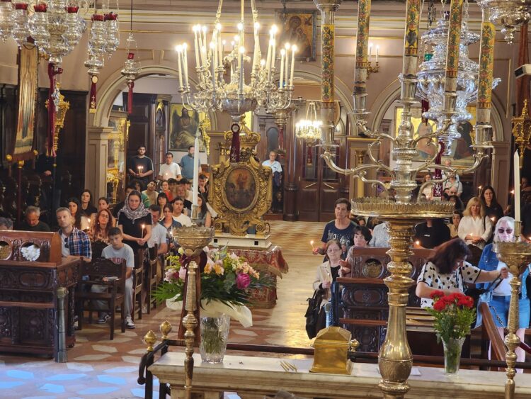 Παράκληση για τους υποψηφίους των Πανελλαδικών στην Μητρόπολη Κερκύρας