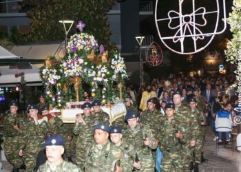 Η λιτανεία του Επιταφίου στην Λαμία