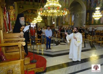 Αθρόα συμμετοχή των νέων στην Παράκληση ενόψει των πανελλαδικών εξετάσεων στη Σπάρτη