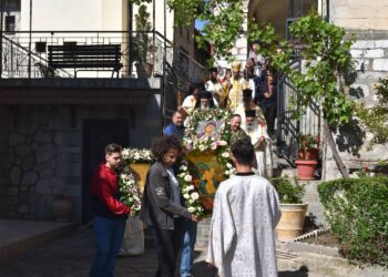 Η Τρίτη της Λαμπρής στον Μητροπολιτικό Ναό της Καστοριάς