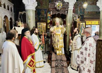 Η εορτή των Αγίων Ισαποστόλων Κωνσταντίνου και Ελένης στη Λάρισα