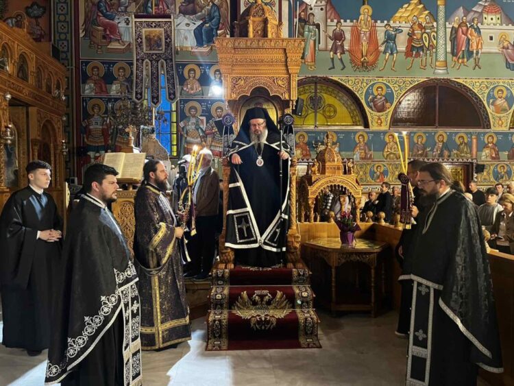 Η Ακολουθία του Νιπτήρος στον Ιερό Ναό Αγίου Χαραλάμπους Λαρίσης