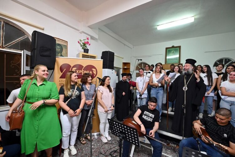 ΕΠΕΤΕΙΑΚΗ ΕΚΔΗΛΩΣΗ ΓΥΜΝΑΣΙΟΥ ΓΑΖΙΟΥ ΜΑΛΕΒΙΖΙΟΥ ΓΙΑ ΤΟΥΣ ΑΓΙΟΥΣ ΤΕΣΣΕΡΕΙΣ ΝΕΟΜΑΡΤΥΡΕΣ ΣΤΟ ΡΕΘΥΜΝΟ