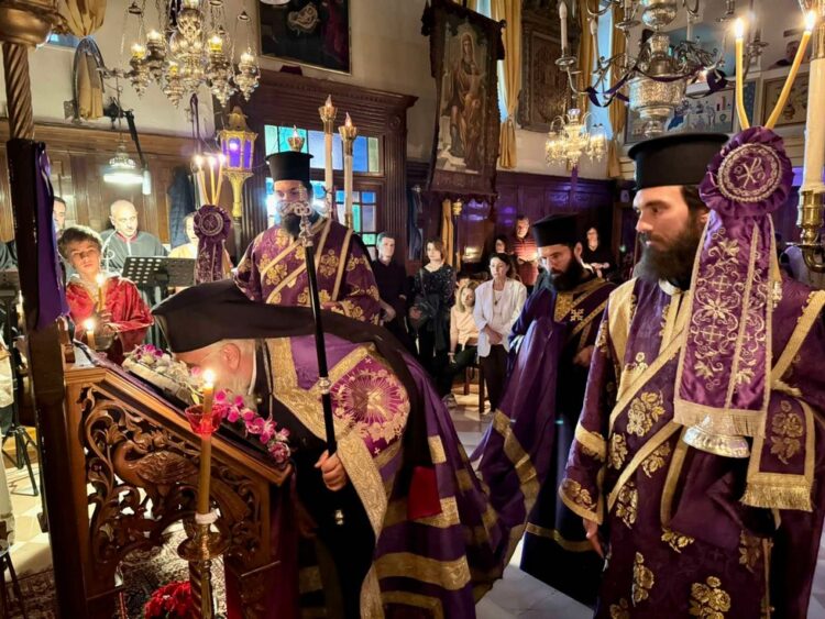 ΜΕΓΑΛΗ ΤΕΤΑΡΤΗ ΣΤΗΝ ΜΗΤΡΟΠΟΛΗ ΚΕΡΚΥΡΑΣ