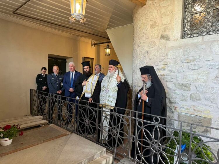 ΕΚΔΗΛΩΣΕΙΣ ΓΙΑ ΤΗ ΕΝΩΣΗ ΤΩΝ ΕΠΤΑΝΗΣΩΝ ΜΕ ΤΗΝ ΕΛΛΑΔΑ ΣΤΗΝ ΚΕΡΚΥΡΑ