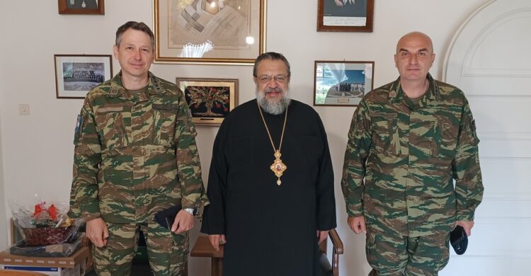 Στον Μητροπολίτη Μεσσηνίας ο νέος Διοικητής της 77 Μ.Ε.