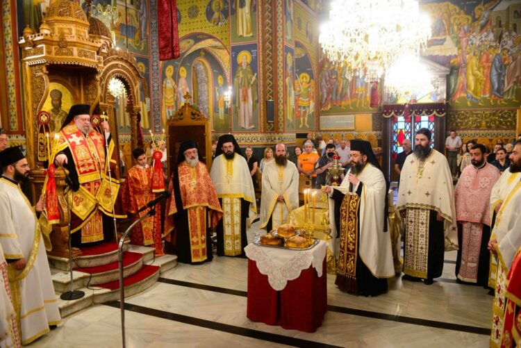 Ο Εσπερινός της Συνάξεως των εν Μεσσηνία διαλαμψάντων Αγίων