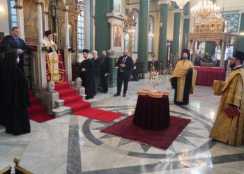 Ο Οικ.Πατριάρχης στον πανηγυρίζοντα Ι. Ναό Αγίων Κωνσταντίνου και Ελένης Σταυροδρομίου