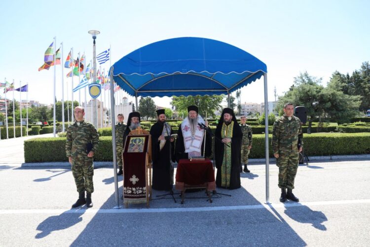 Επίδοση ξιφών στην 1η Στρατιά