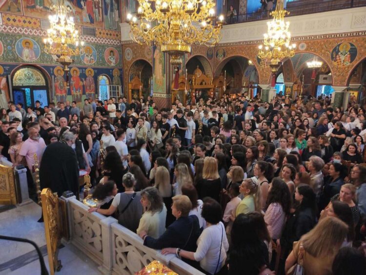 Παράκληση για τους υποψηφίους μαθητές στον Άγιο Αχίλλιο Λαρίσης