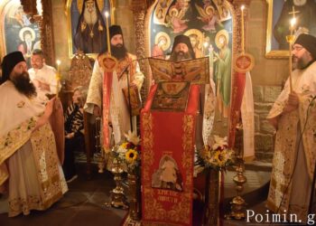 Η  λαμπροφόρος Ανάσταση του Κυρίου στα Άγια Μετέωρα