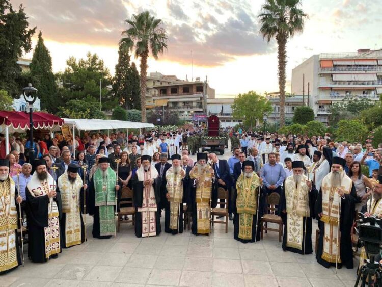 ΜΕΓΑΣ ΣΥΝΟΔΙΚΟΣ – ΠΟΛΥΑΡΧΙΕΡΑΤΙΚΟΣ ΕΣΠΕΡΙΝΟΣ ΣΤΗΝ ΚΟΡΙΝΘΟ