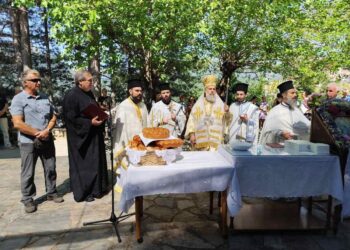 Κυριακή των Αγίων Πάντων και Σύναξις των Αγίων ενδόξων 12 Αποστόλων στην Ι.Μ. Θεσσαλιώτιδος