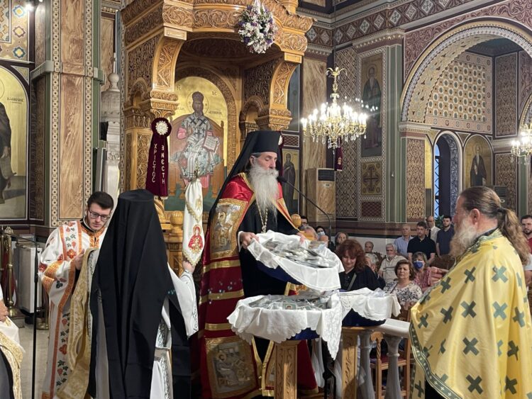 Ο Πειραιάς τίμησε τον Άγιο Λουκά τον Ιατρό